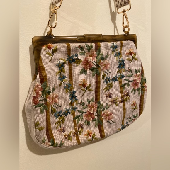 Vintage Needlepoint Floral Purse - Picture 5 of 5